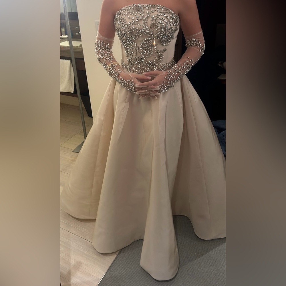 MIKAEL D
Dress